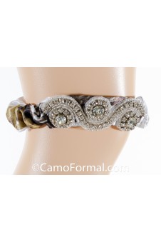 *Camo Garter with Heavy Crystal Accent